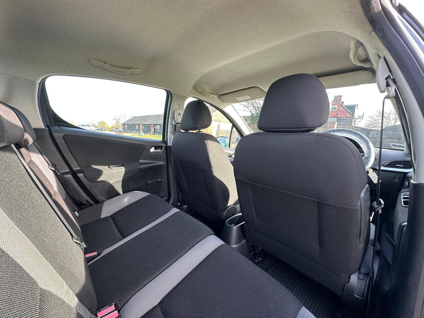 2009 Peugeot 207 1.4 VTi S 5dr