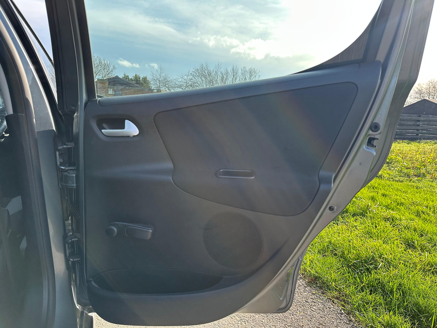 2009 Peugeot 207 1.4 VTi S 5dr