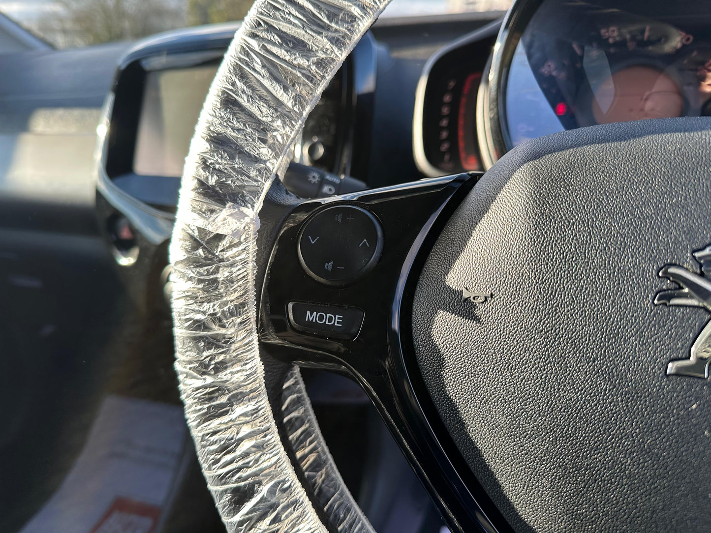 Peugeot 108 1.2 PureTech Allure 3dr