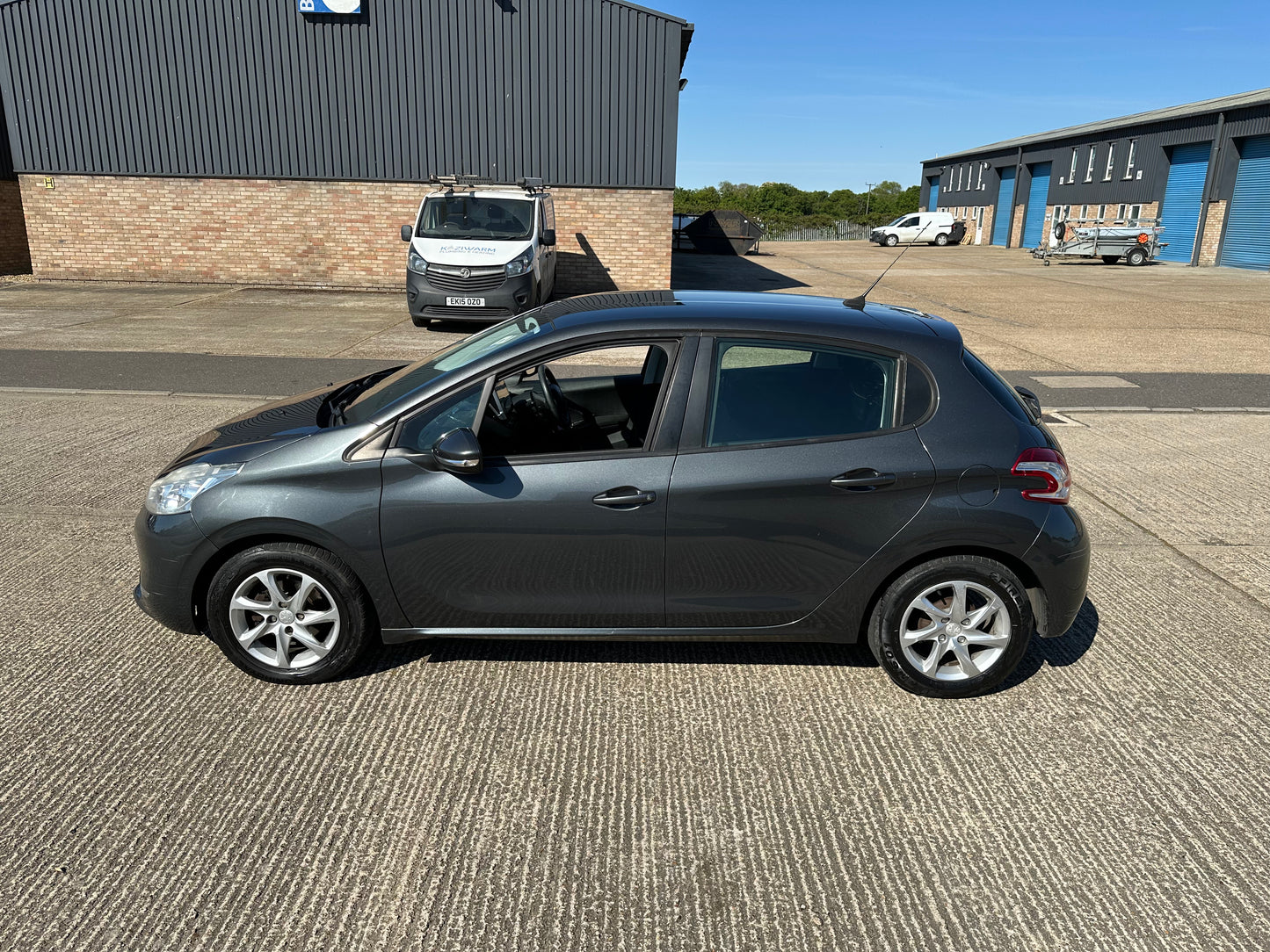 Peugeot 208 1.2 VTi Active Hatchback 5dr