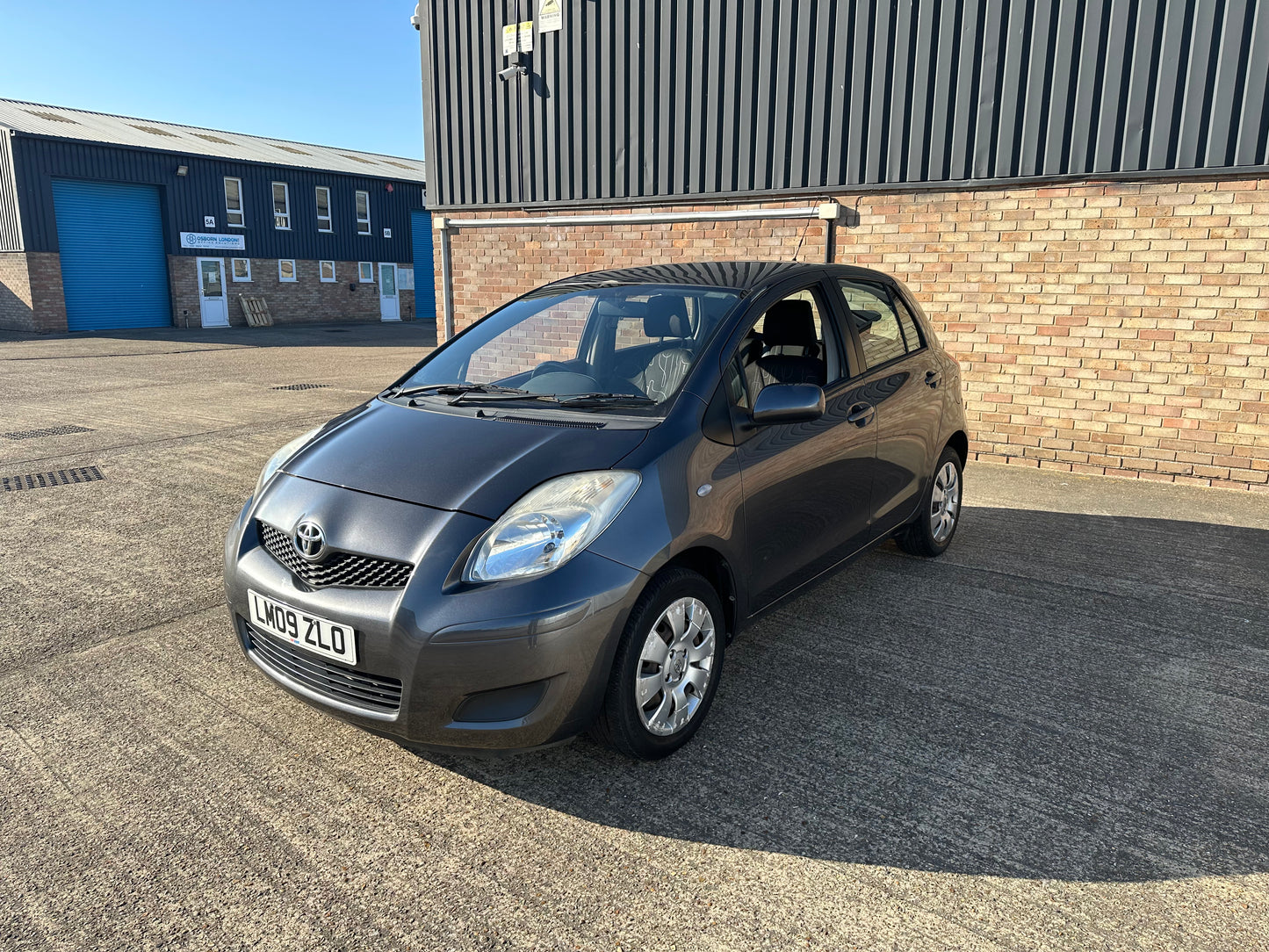 Toyota Yaris 1.0 VVT-i TR Hatchback 5dr