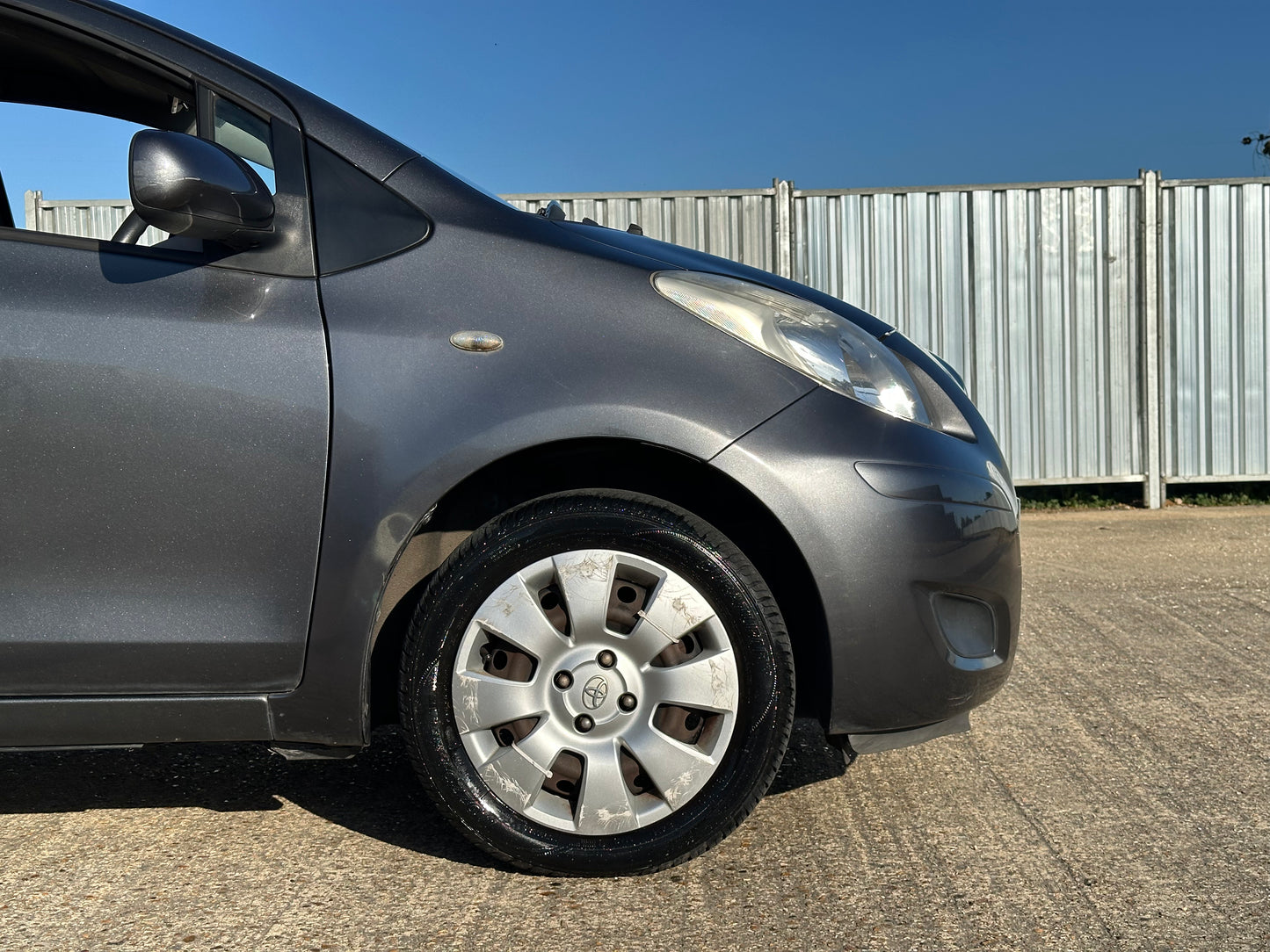 Toyota Yaris 1.0 VVT-i TR Hatchback 5dr