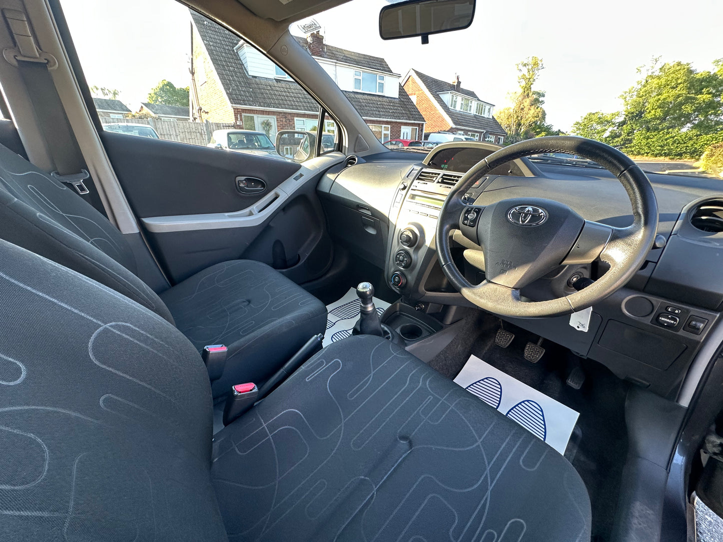 Toyota Yaris 1.0 VVT-i TR Hatchback 5dr