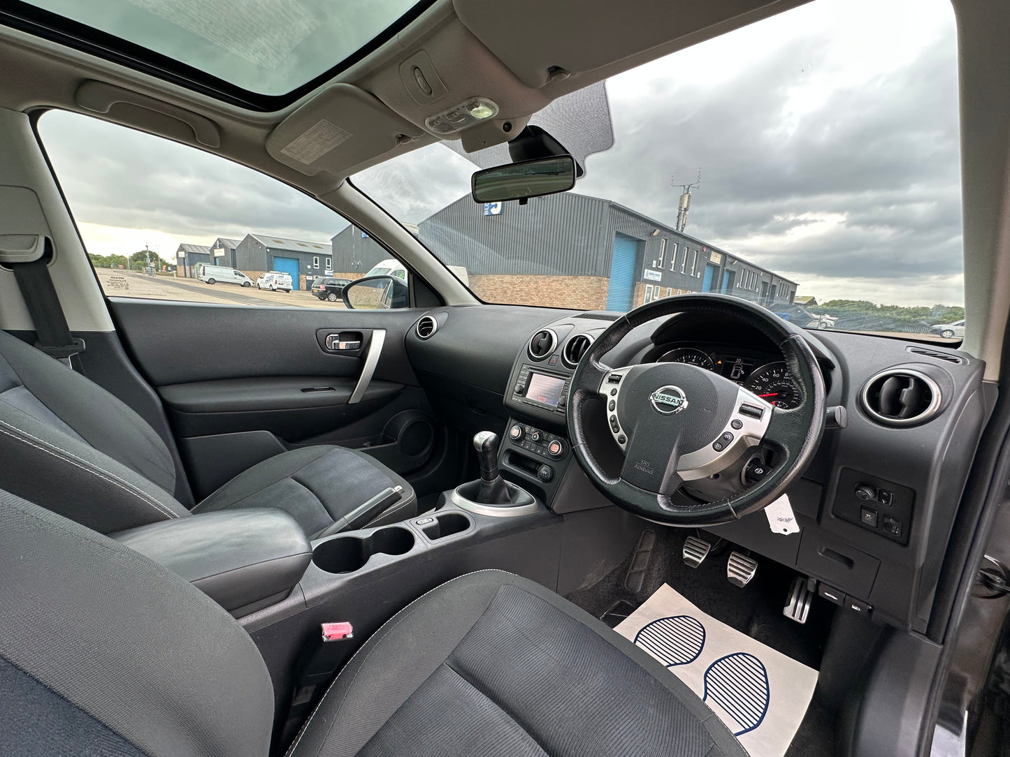 Nissan Qashqai 1.6 n-tec 5dr