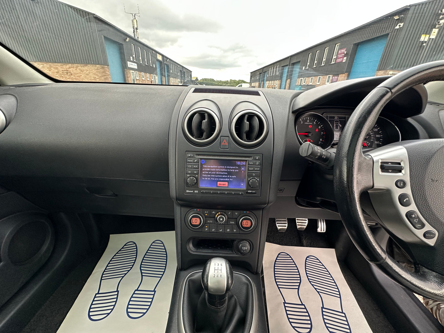 Nissan Qashqai 1.6 n-tec 5dr