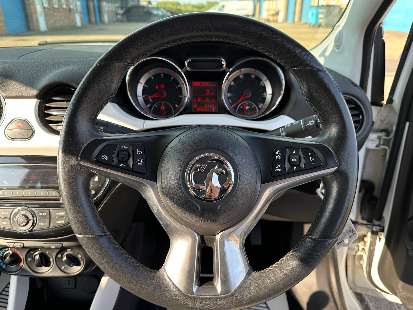 VAUXHALL ADAM 1.2i Jam 3dr