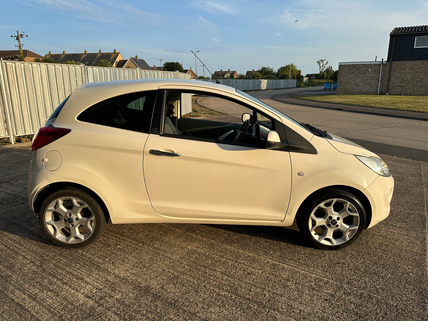 FORD KA 1.2 Titanium 3dr [Start Stop]