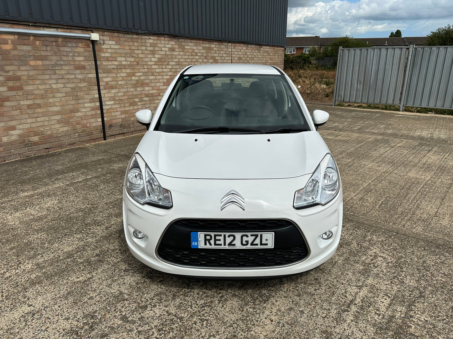 CITROEN C3 1.4i White 5dr