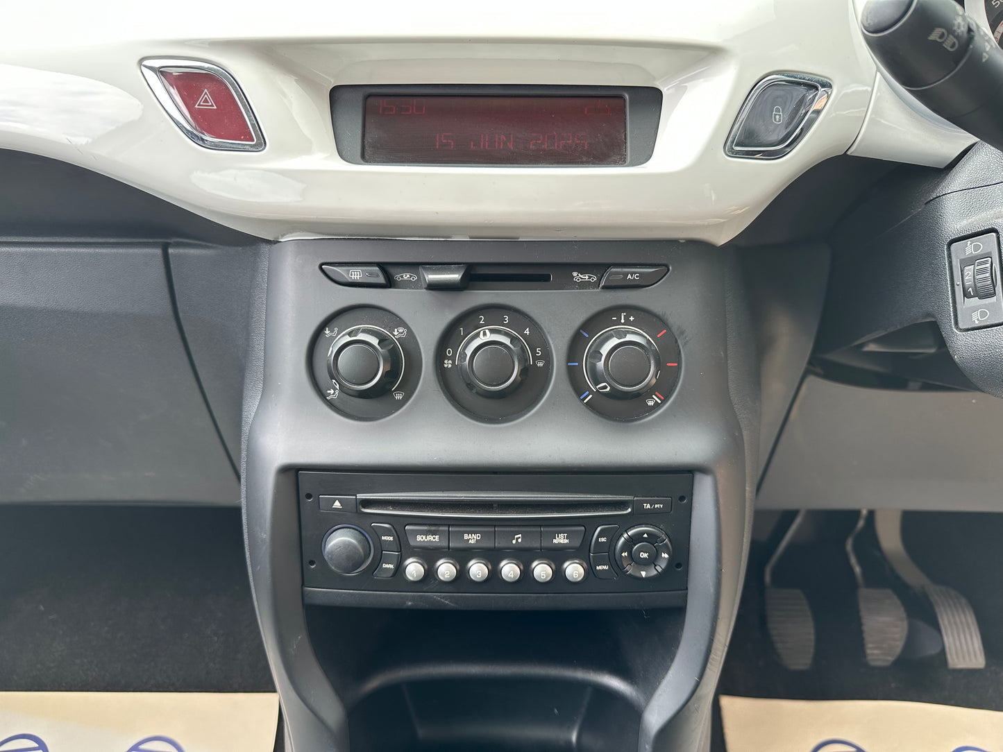 CITROEN C3 1.4i White 5dr