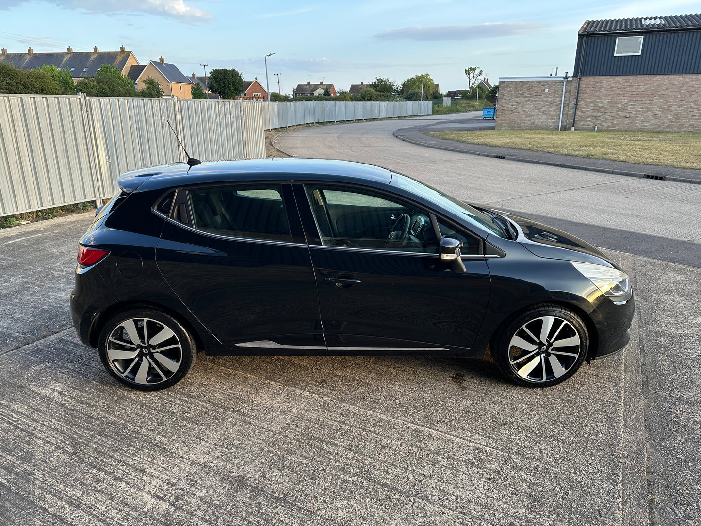 RENAULT CLIO 0.9 TCE 90 Dynamique S MediaNav Energy 5dr