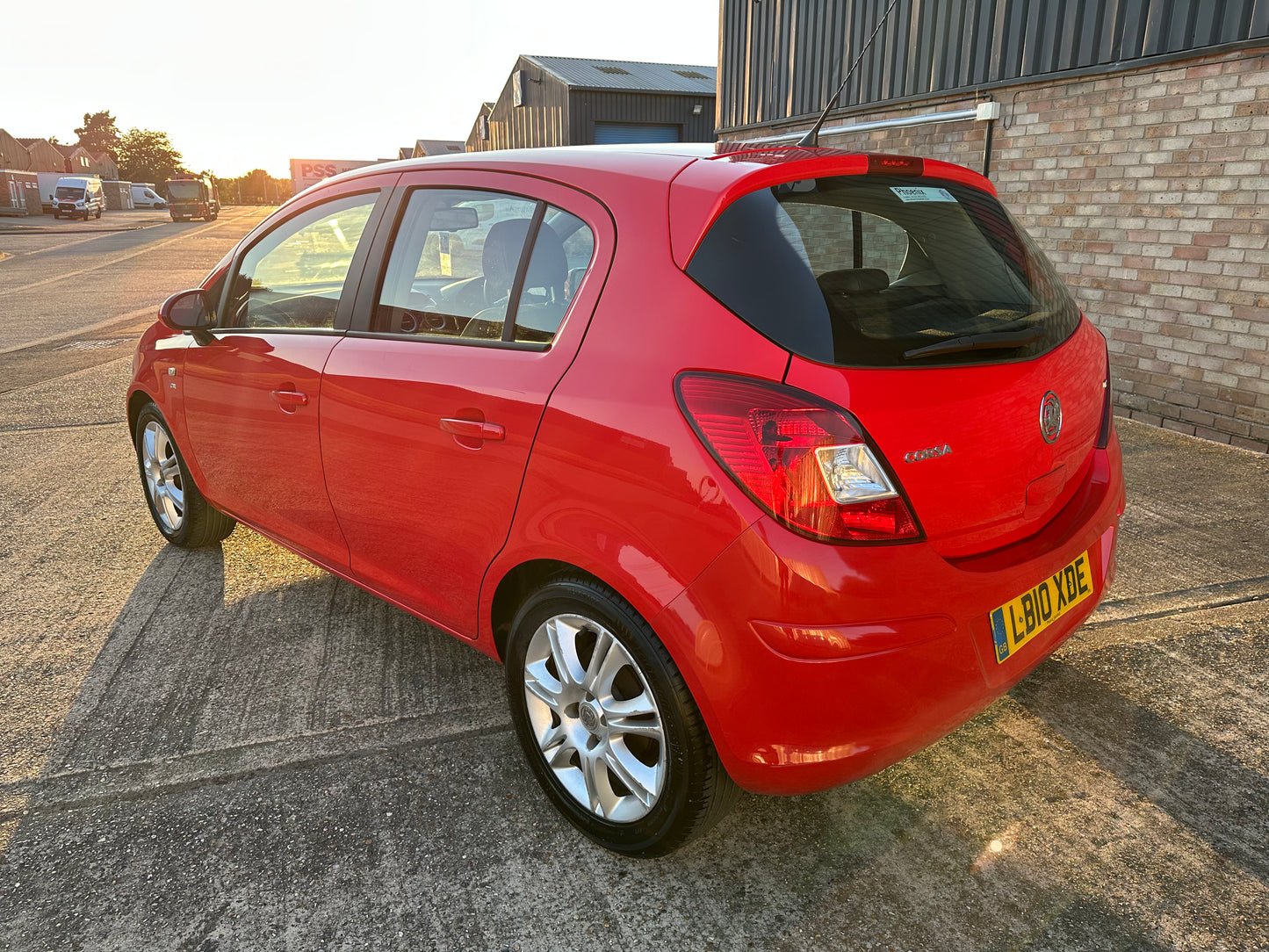 VAUXHALL CORSA 1.2i 16V [85] SE 5dr