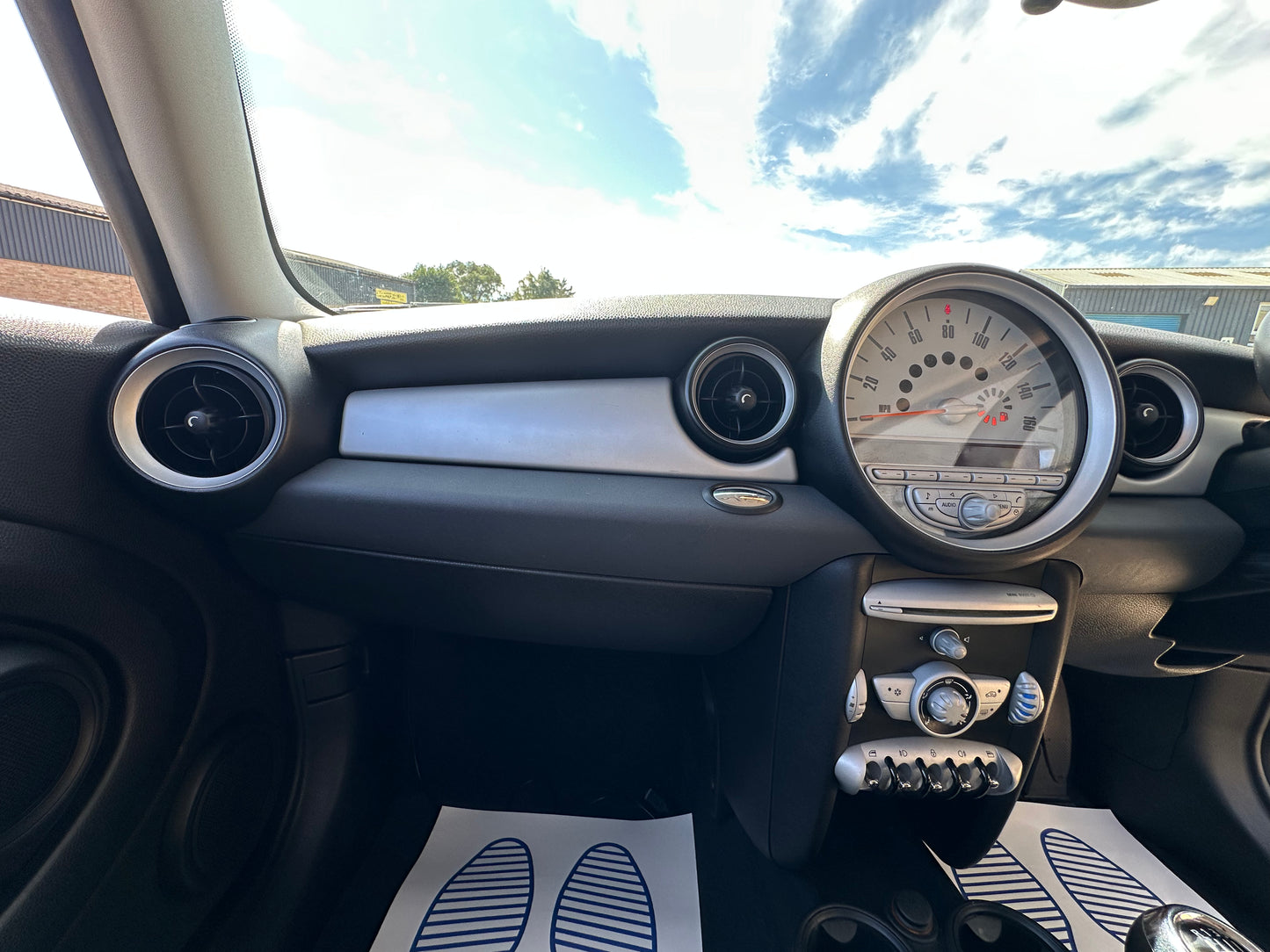 MINI HATCHBACK 1.4 One 3dr