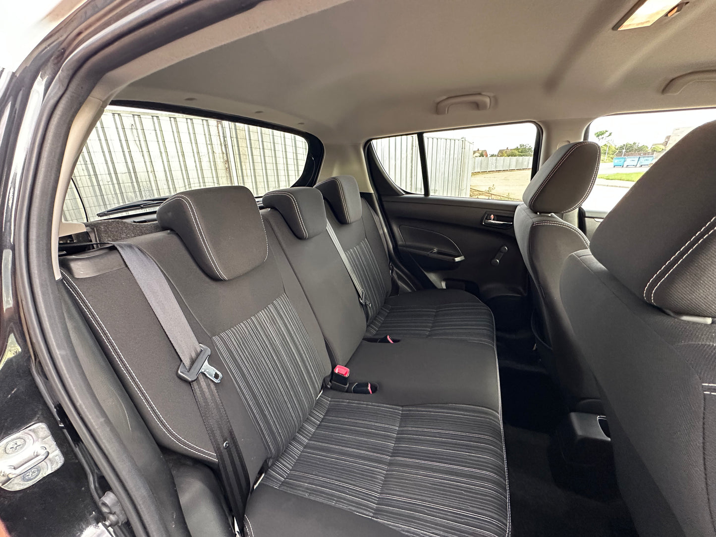 SUZUKI SWIFT 1.2 SZ-L 5dr