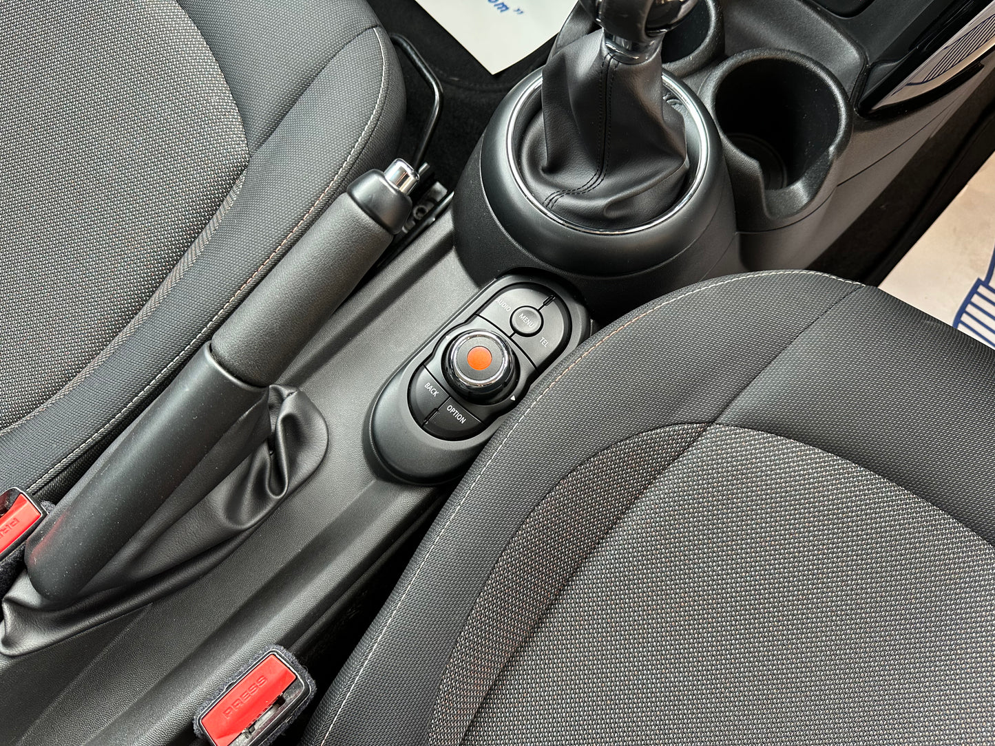 MINI HATCHBACK 1.2 One 5dr
