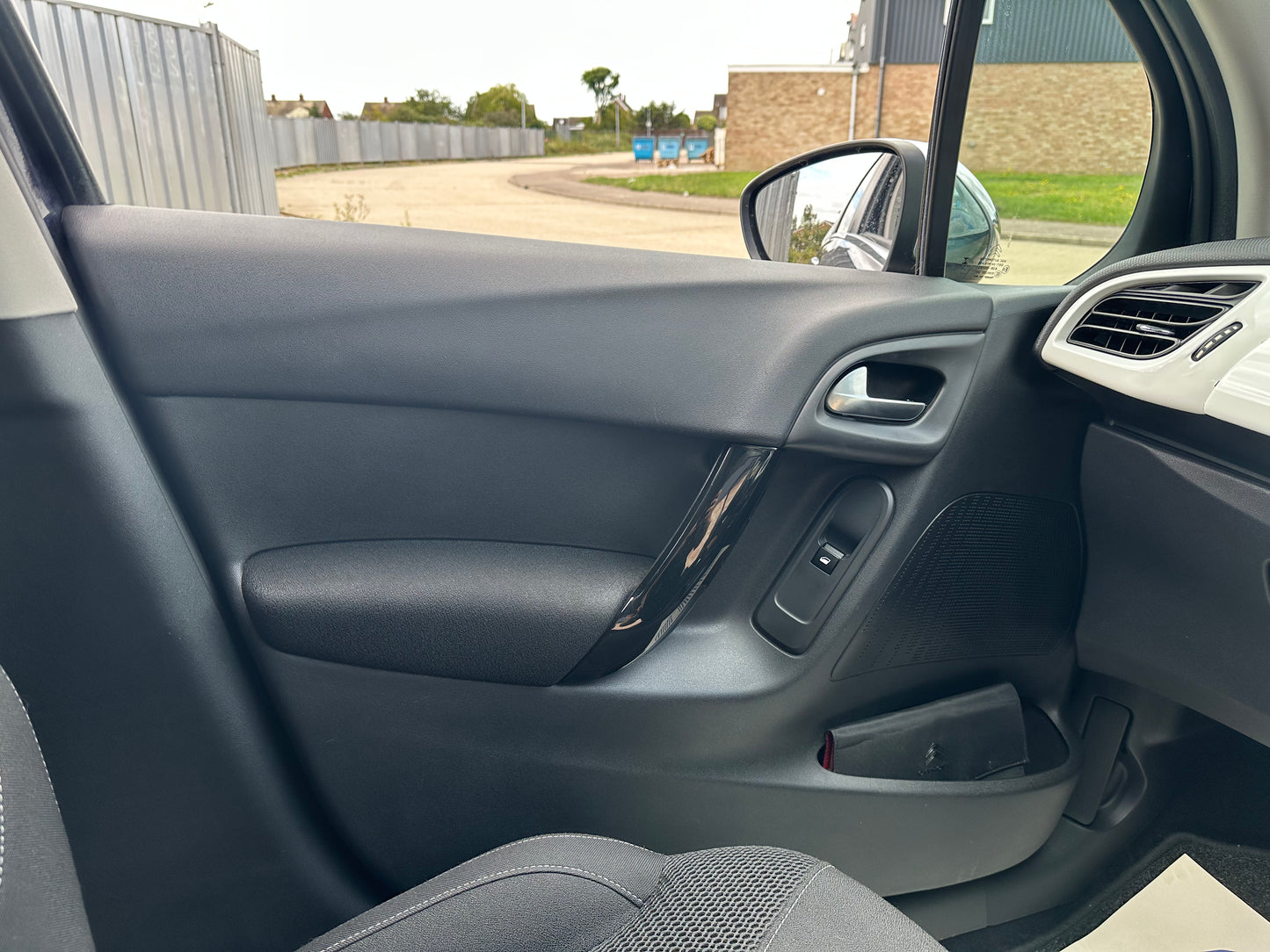 CITROEN C3 1.2 VTi Selection 5dr