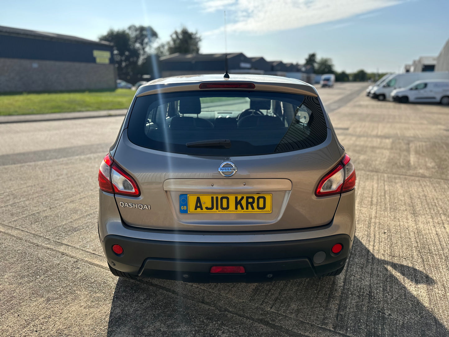NISSAN QASHQAI 2.0 Acenta 5dr CVT