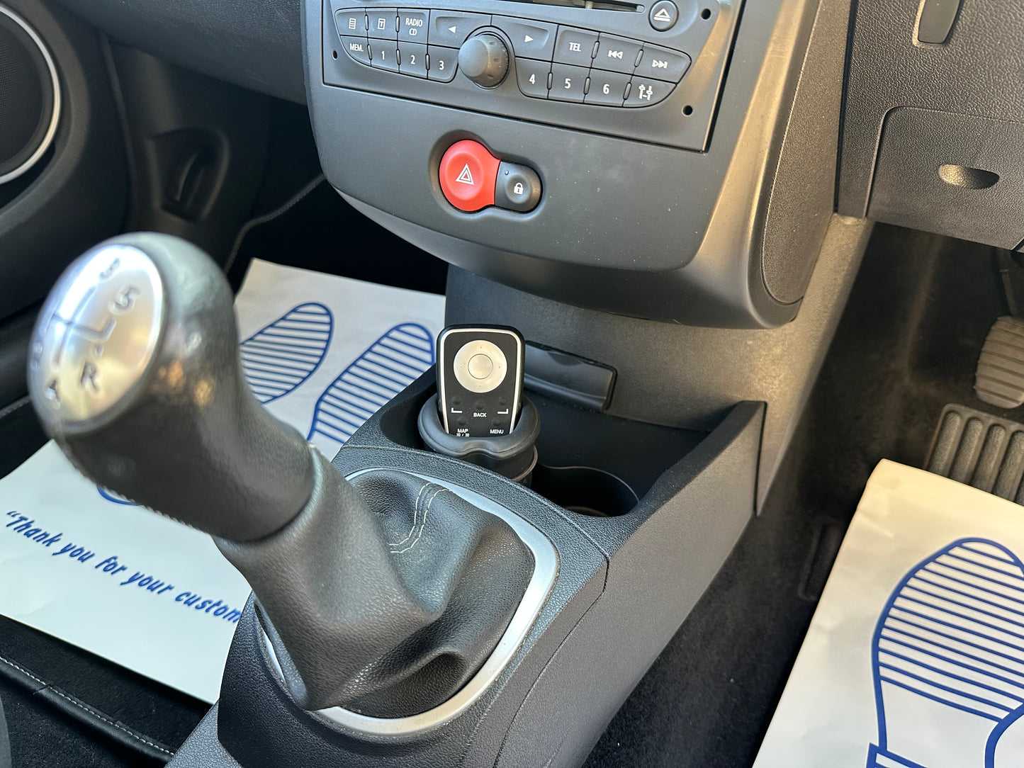 RENAULT CLIO 1.2 16V Tom Tom Edition 3dr