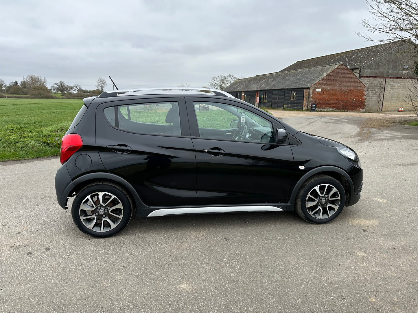 2018 Vauxhall Viva 1.0 [73] Rocks 5dr