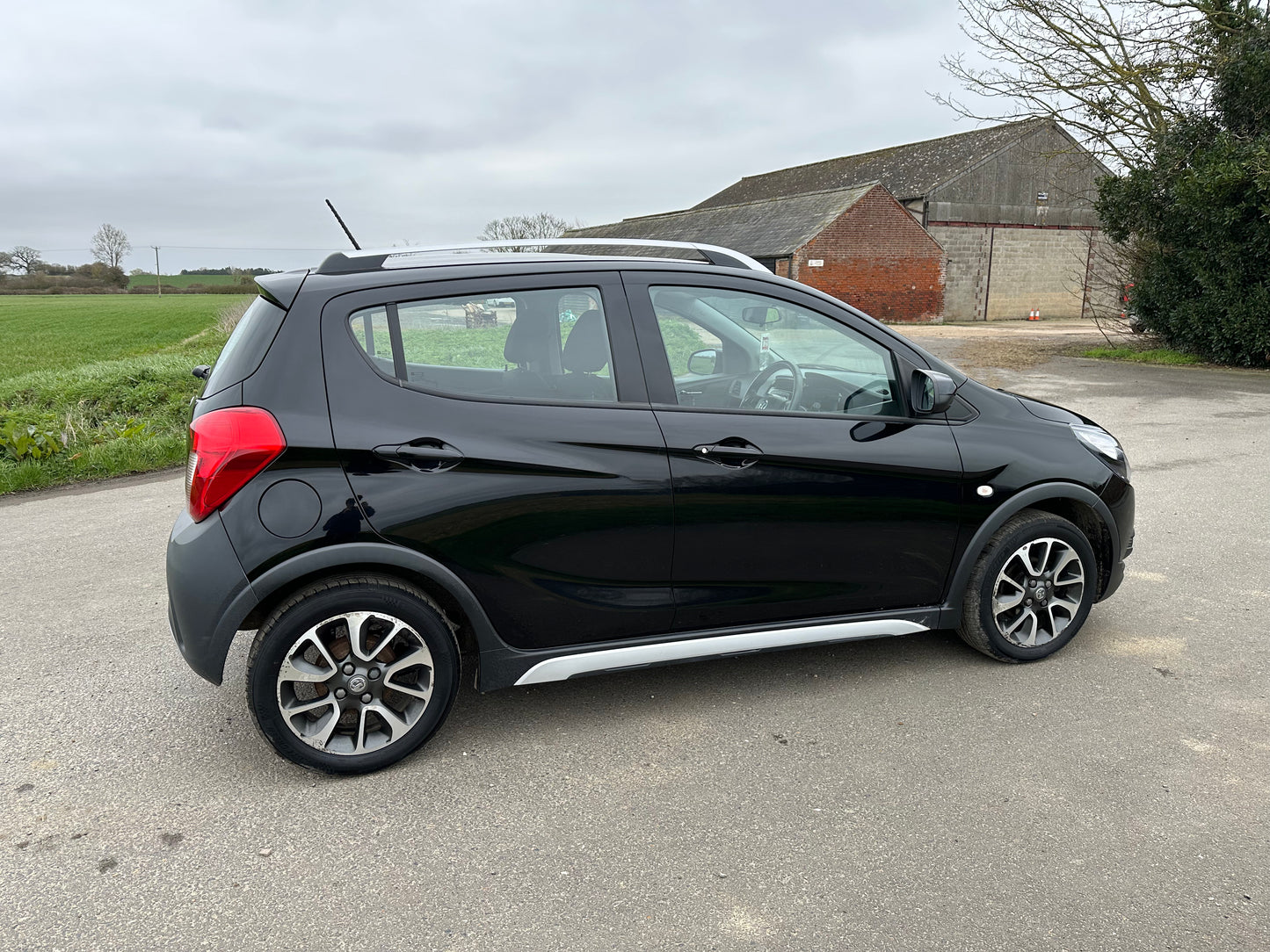 2018 Vauxhall Viva 1.0 [73] Rocks 5dr