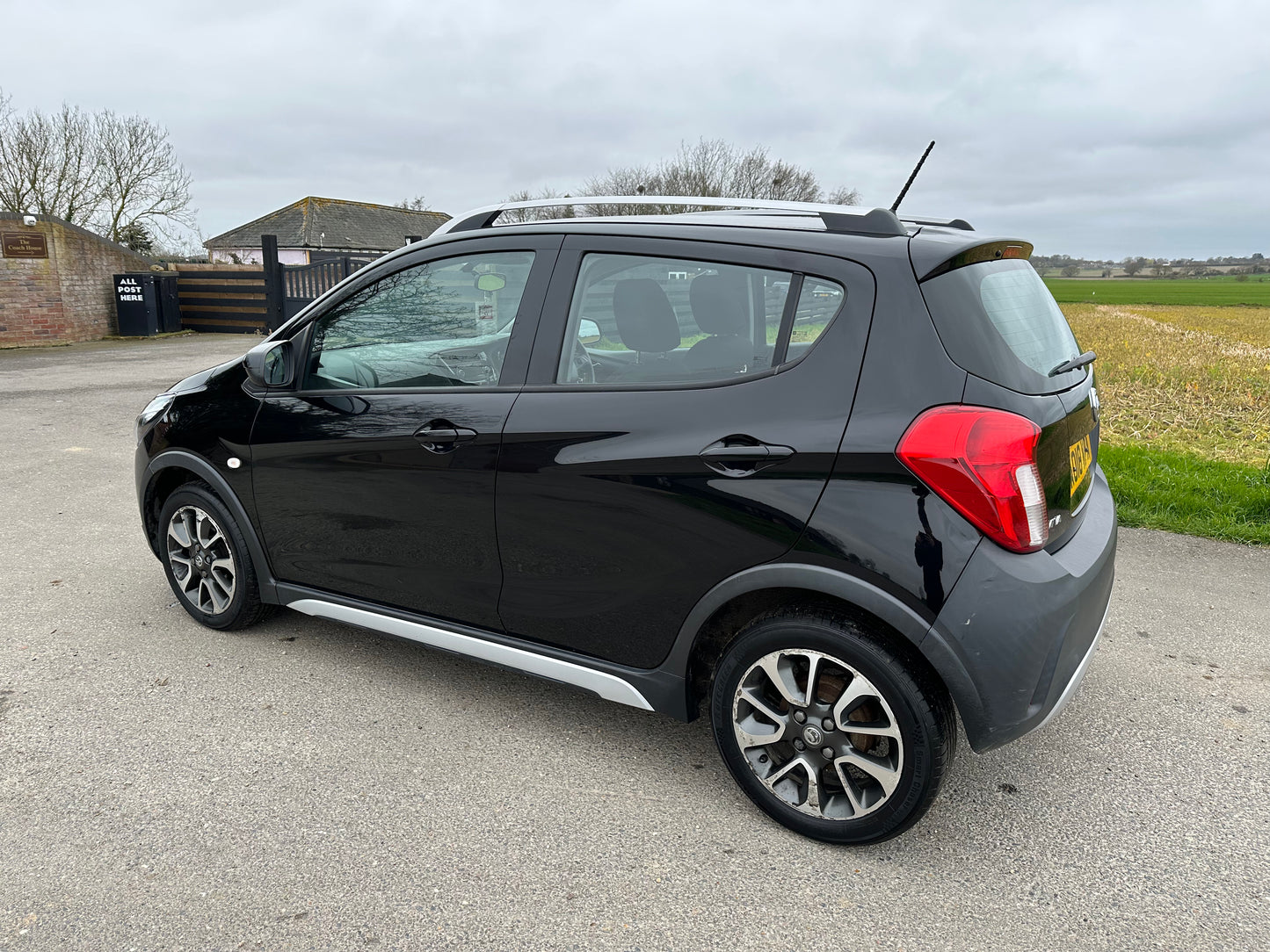 2018 Vauxhall Viva 1.0 [73] Rocks 5dr