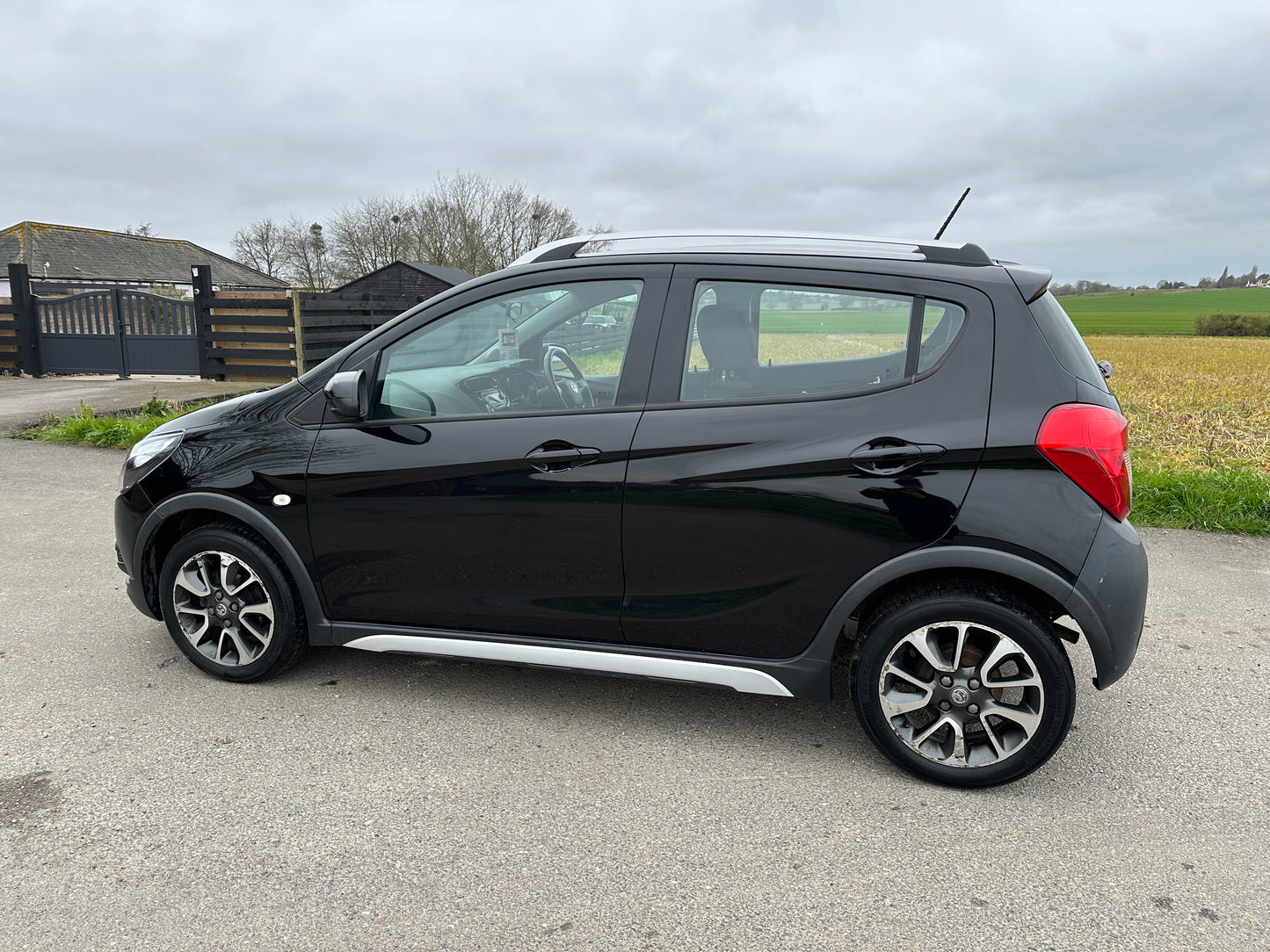 2018 Vauxhall Viva 1.0 [73] Rocks 5dr