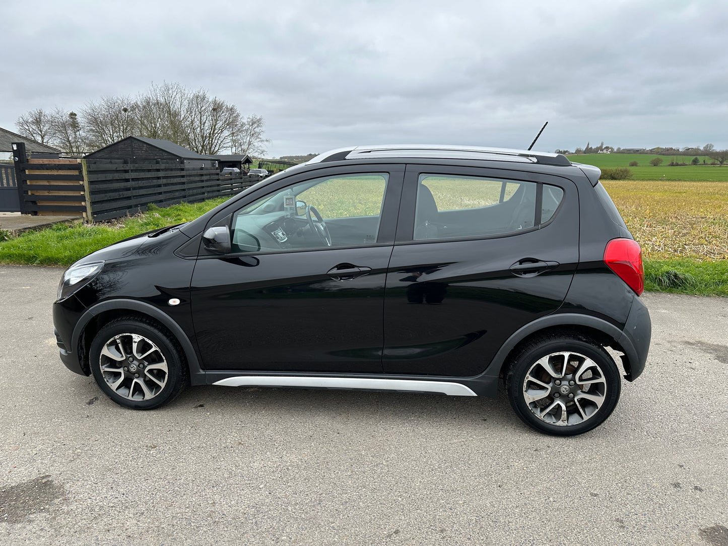 2018 Vauxhall Viva 1.0 [73] Rocks 5dr