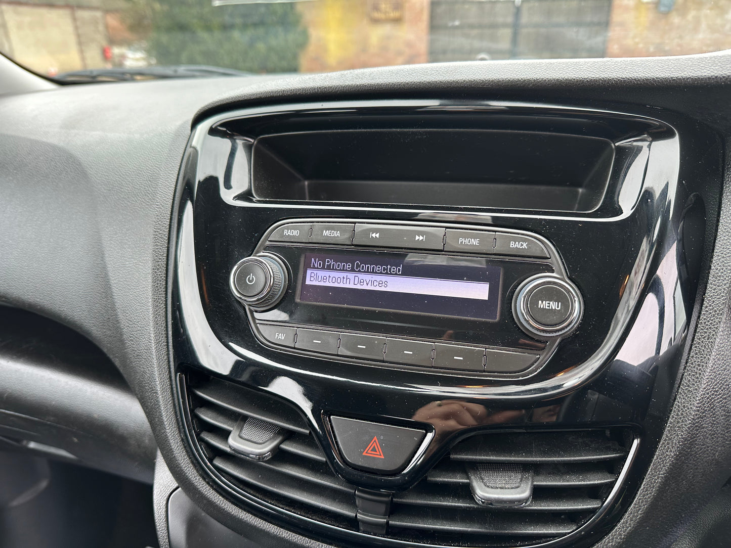2018 Vauxhall Viva 1.0 [73] Rocks 5dr