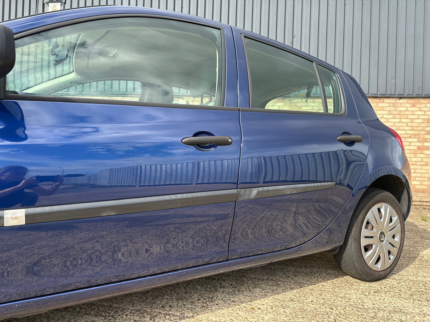 RENAULT CLIO 1.2 16V Expression 5dr