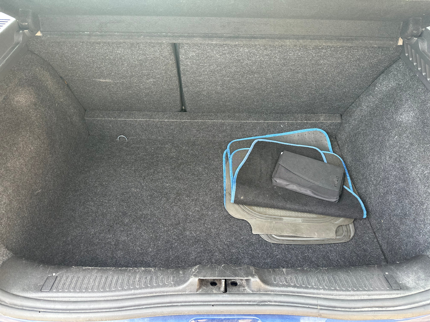 RENAULT CLIO 1.2 16V Expression 5dr