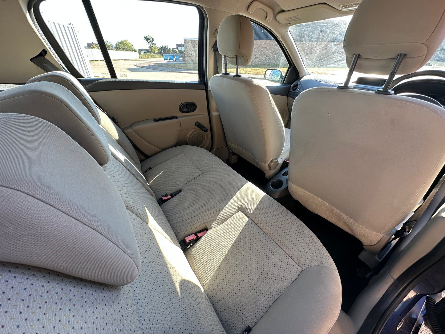 RENAULT CLIO 1.2 16V Expression 5dr