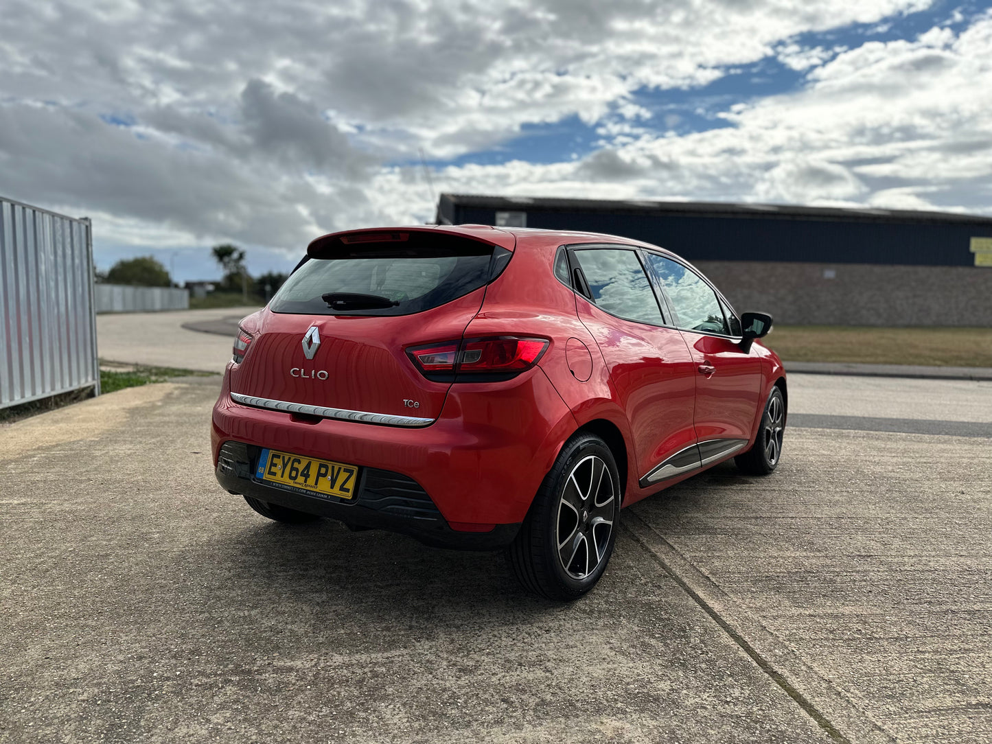 RENAULT CLIO 0.9 TCE 90 Dynamique MediaNav Energy 5dr