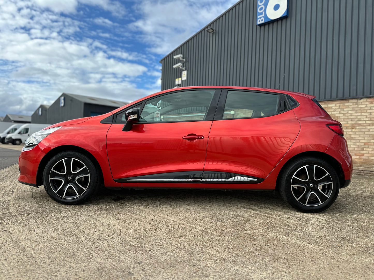 RENAULT CLIO 0.9 TCE 90 Dynamique MediaNav Energy 5dr