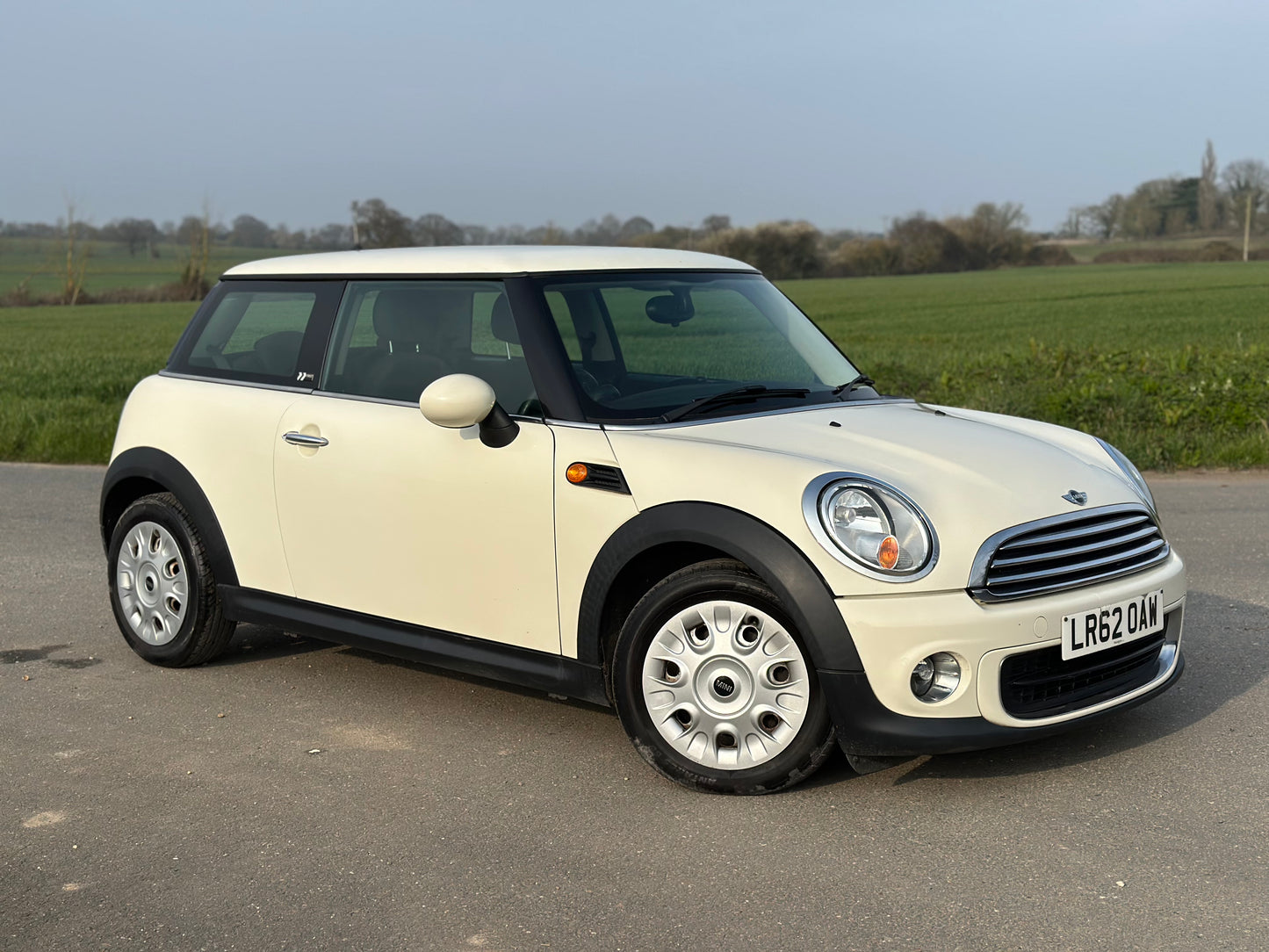 2012 MINI Hatchback 1.6 First 3dr