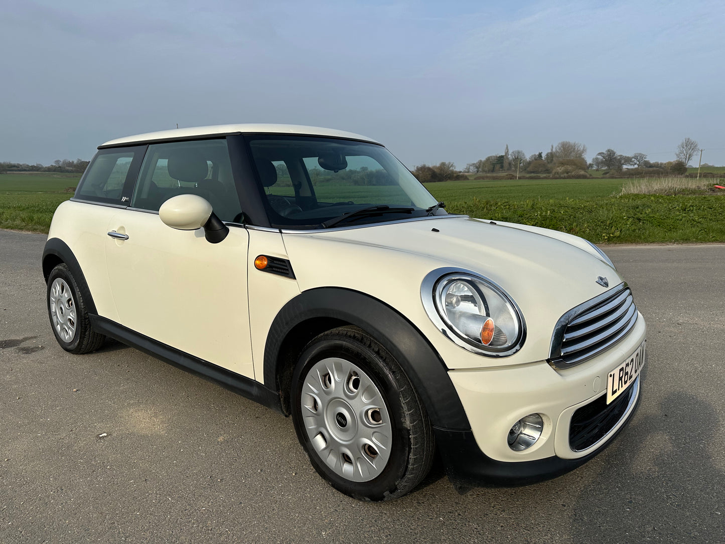 2012 MINI Hatchback 1.6 First 3dr