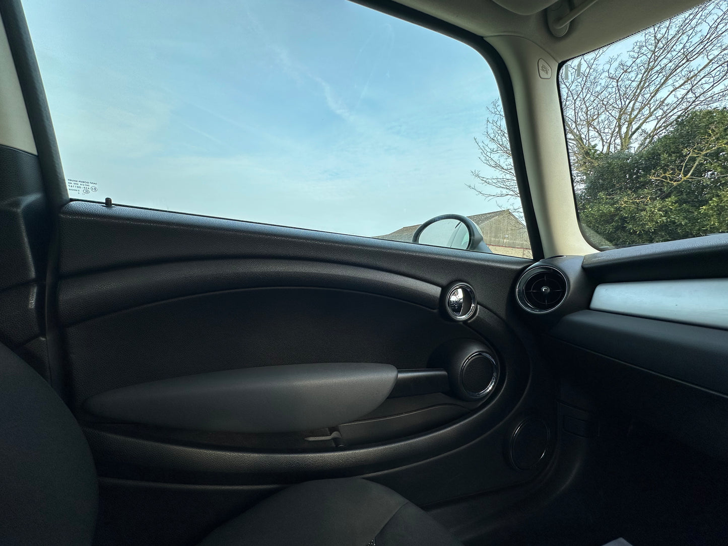 2012 MINI Hatchback 1.6 First 3dr