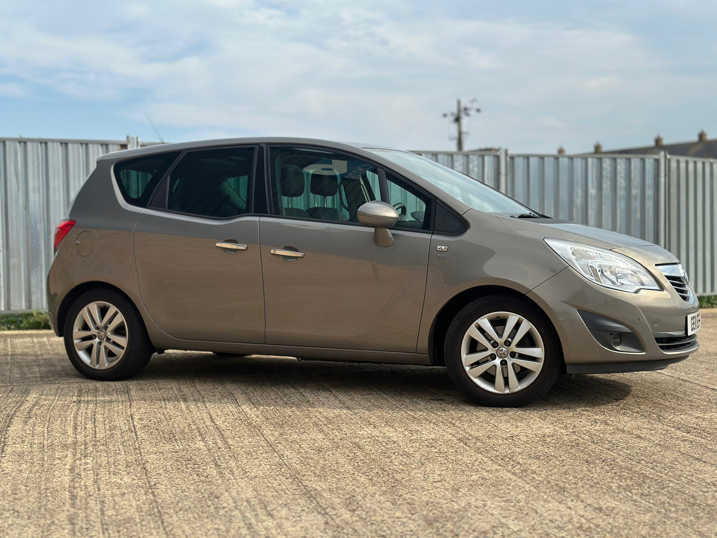 VAUXHALL MERIVA 1.4T 16V SE 5dr