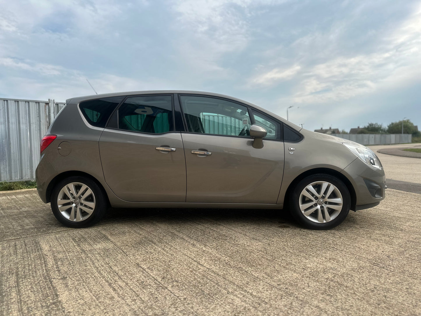 VAUXHALL MERIVA 1.4T 16V SE 5dr