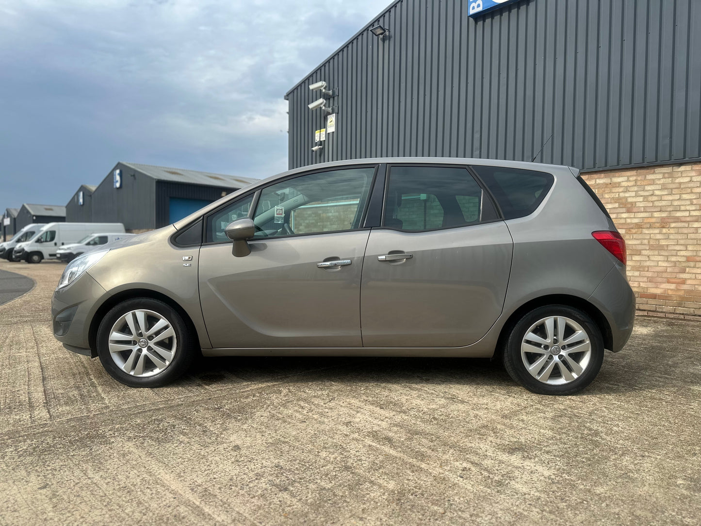 VAUXHALL MERIVA 1.4T 16V SE 5dr