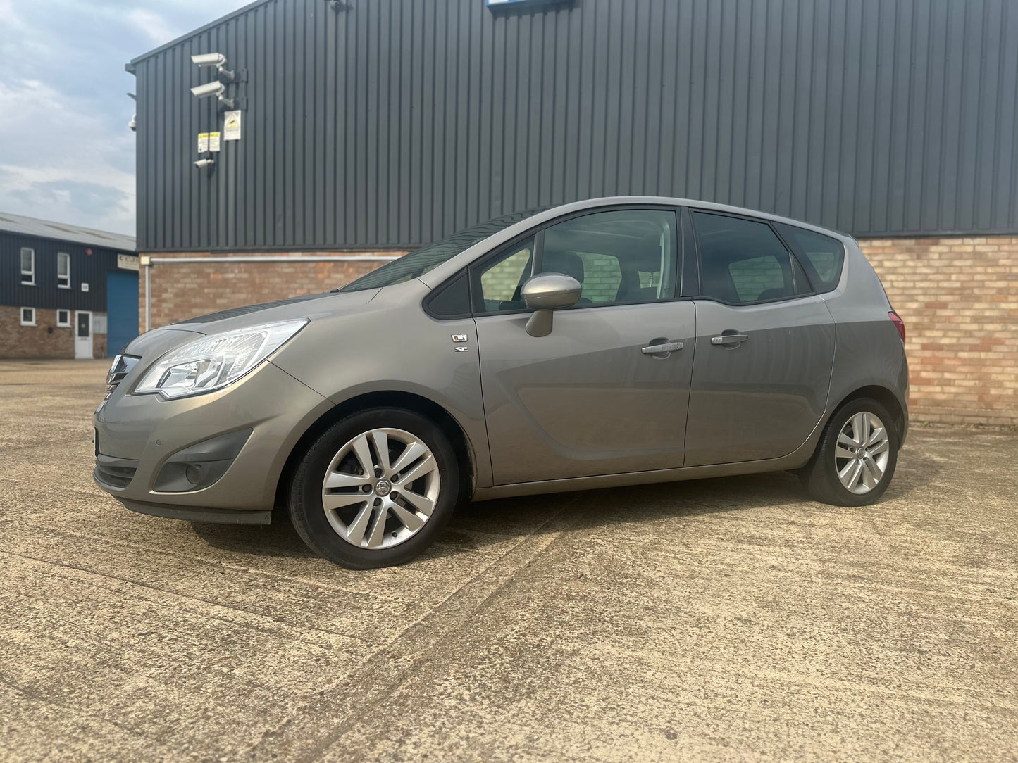 VAUXHALL MERIVA 1.4T 16V SE 5dr