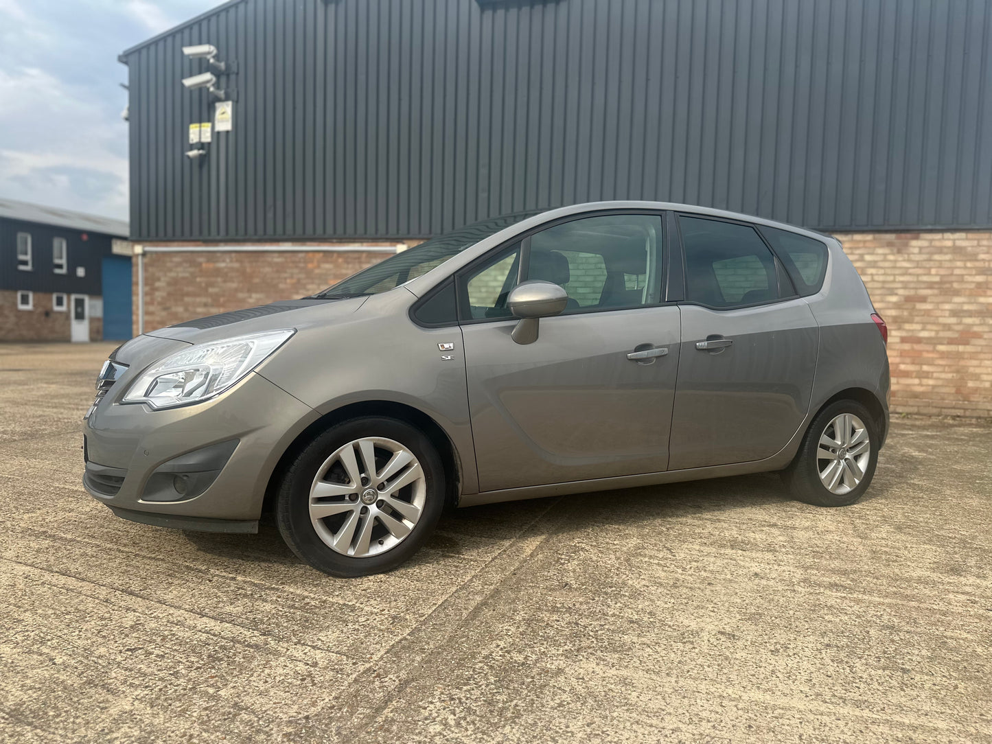 VAUXHALL MERIVA 1.4T 16V SE 5dr