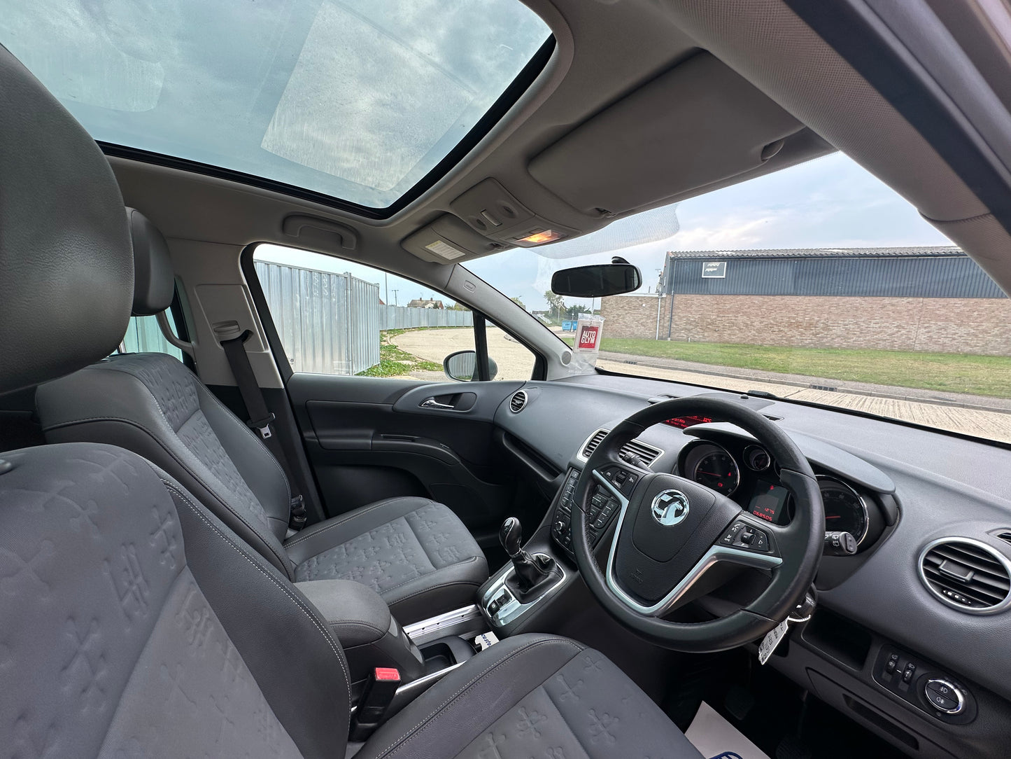 VAUXHALL MERIVA 1.4T 16V SE 5dr