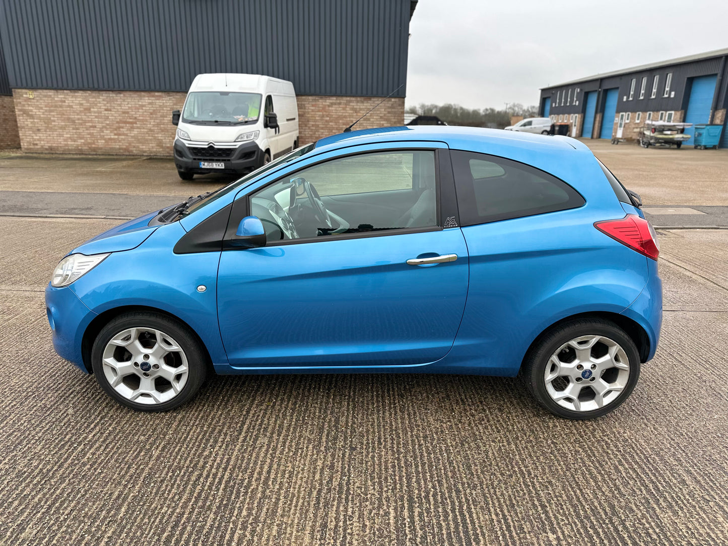 Ford KA 1.2 Titanium