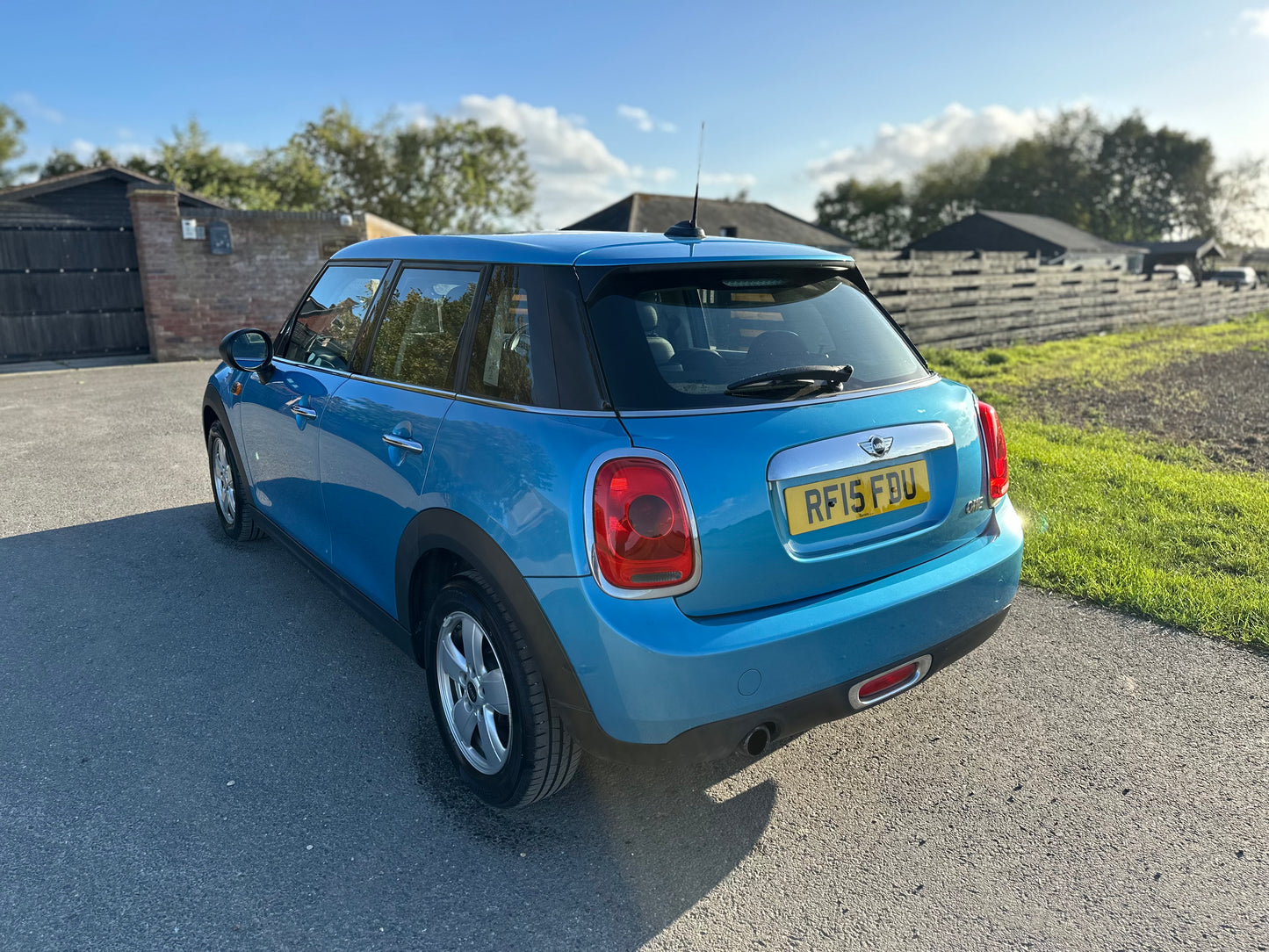 MINI HATCHBACK 1.2 One 5dr