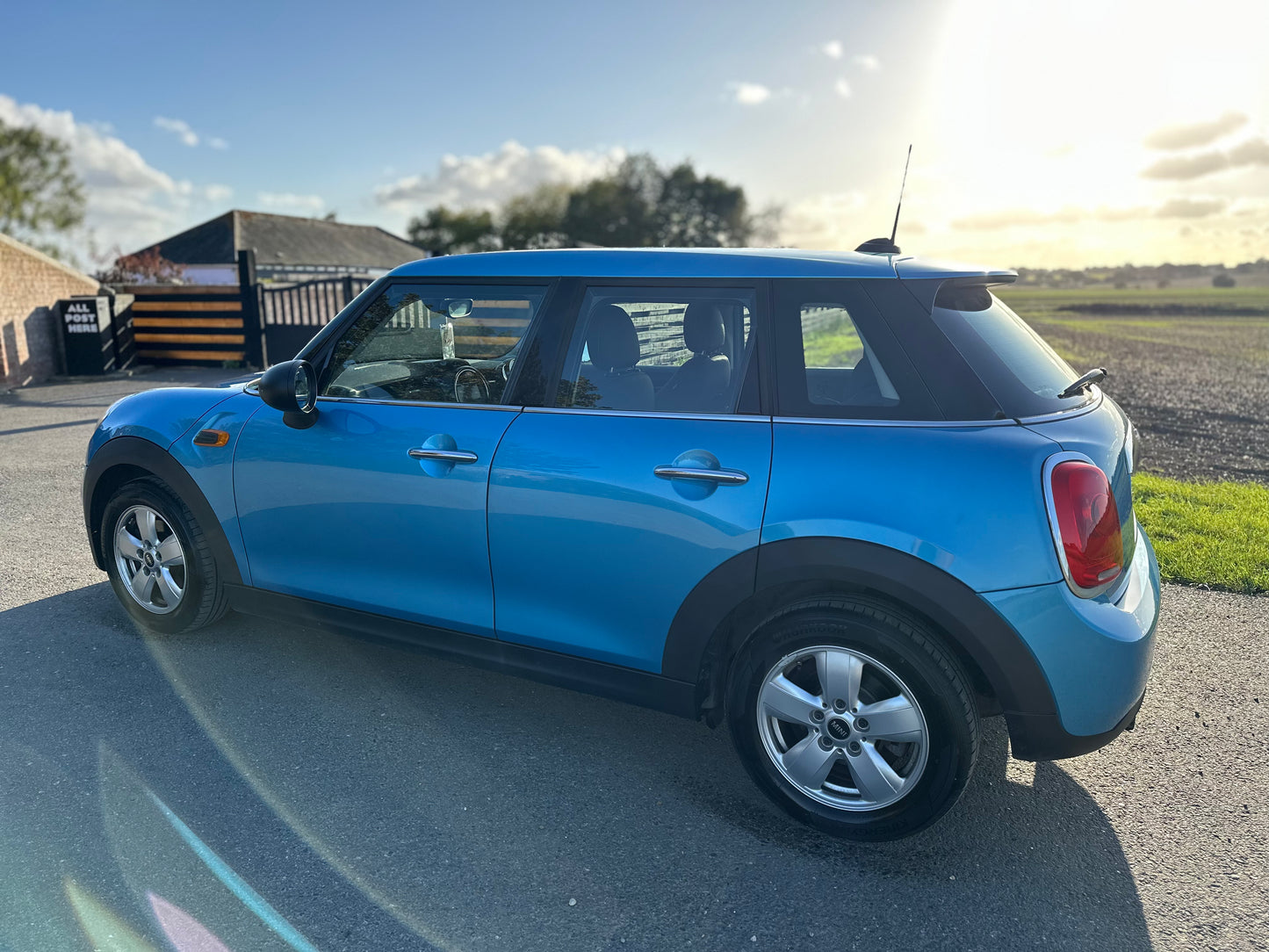 MINI HATCHBACK 1.2 One 5dr