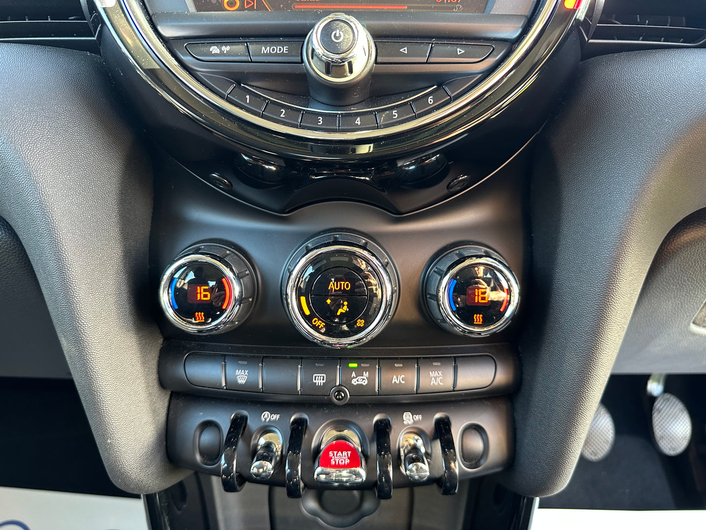 MINI HATCHBACK 1.2 One 5dr