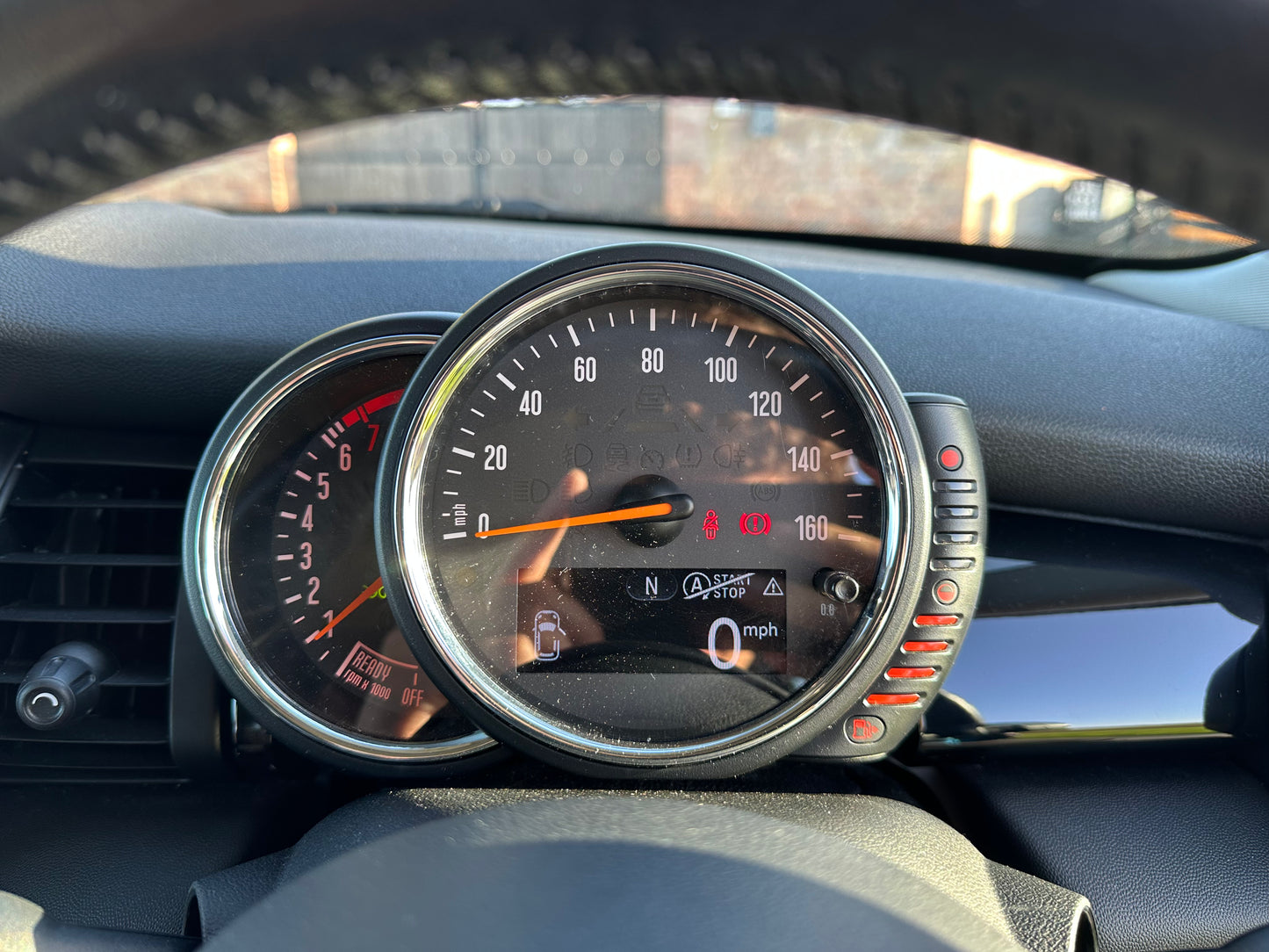 MINI HATCHBACK 1.2 One 5dr