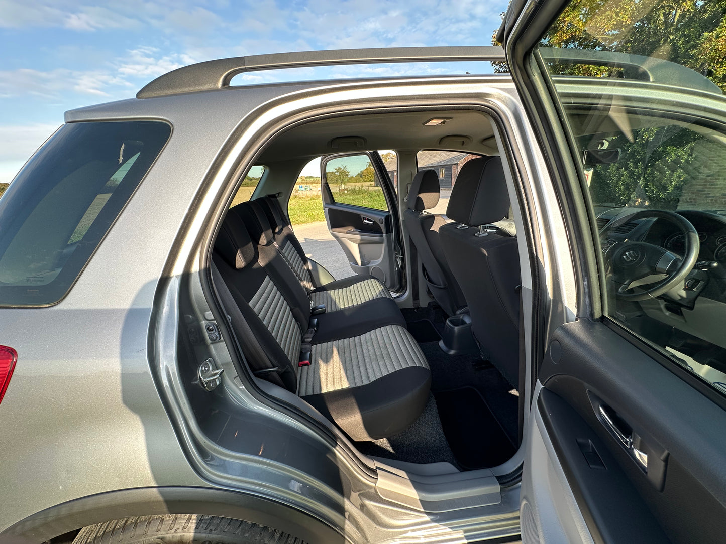 SUZUKI SX4 1.6 SZ5 4X4 5dr