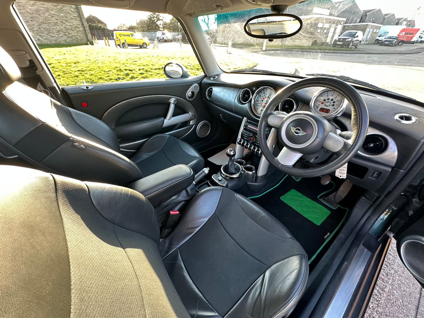 Mini Cooper 1.6