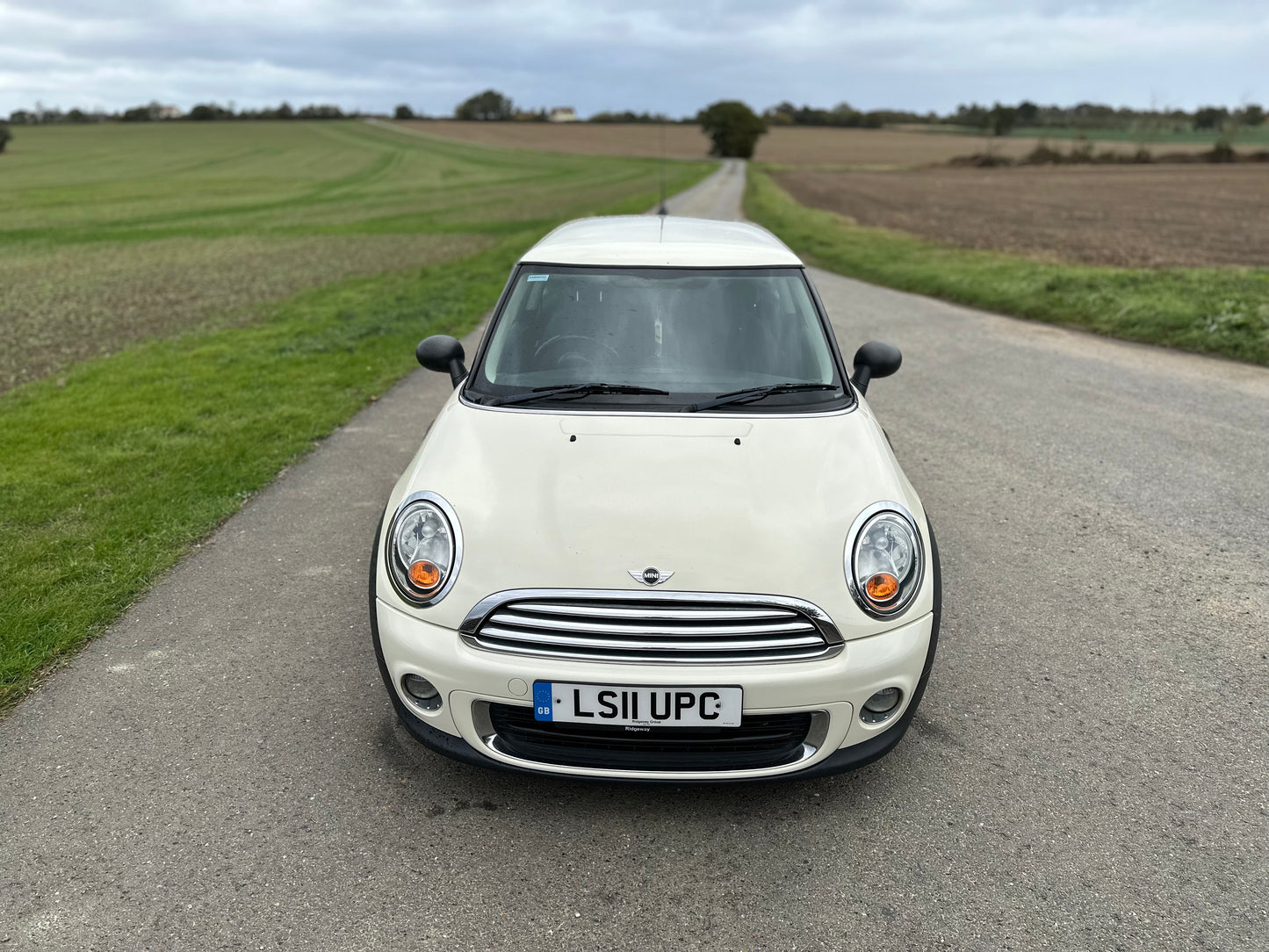 MINI HATCHBACK 1.6 One 3dr