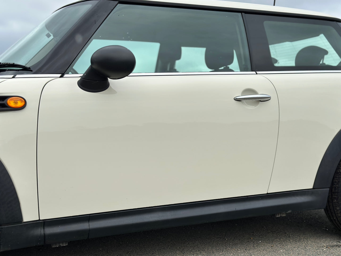 MINI HATCHBACK 1.6 One 3dr